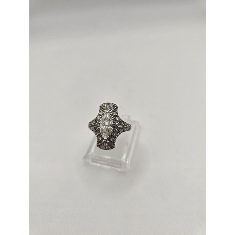Victoria Wieck Silver Vintage Art Deco Ring Size 6